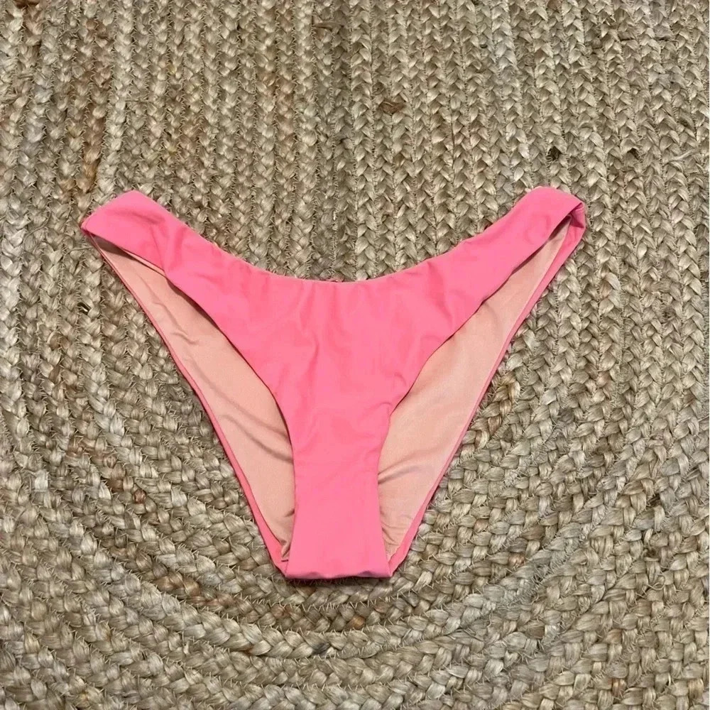J crew‎ bikini bottom sz medium curved waist cheeky bikini bottom pink